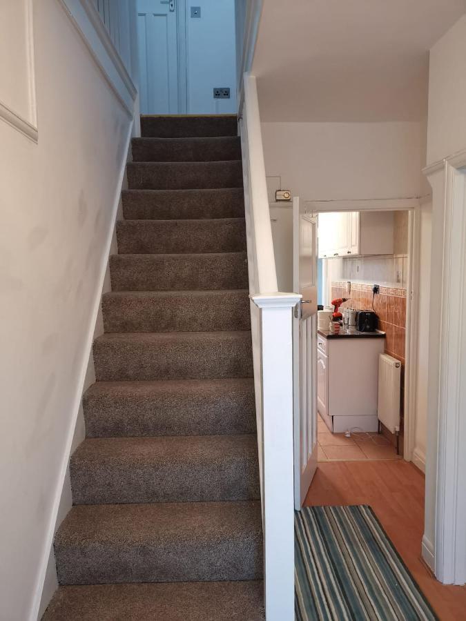 Hôtel Clarendon House à Luton  Extérieur photo